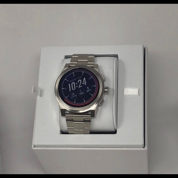 Michael Kors Grayson smartwatch - Picture 6 of 8